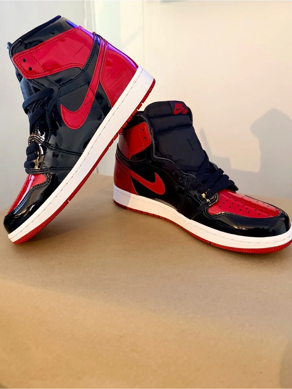 Nike Air Jordan 1 High Patent Leather - Black & Red - Picture 3 of 7